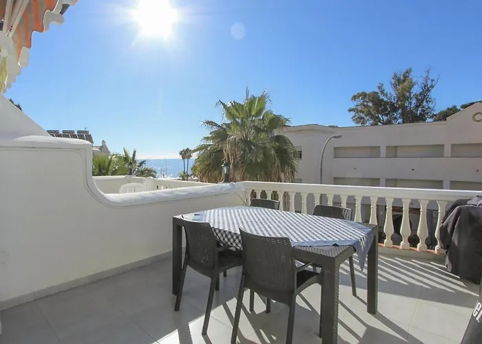 Burriana Casa Playa * Nerja