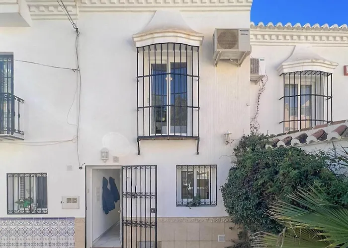 Dom wakacyjny Burriana Casa Playa Nerja